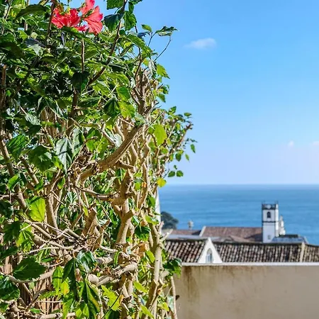 Lagoa's Seascape - Ocean View Terrace דירה *