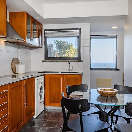 דירה Lagoa's Seascape - Ocean View Terrace לאגואה